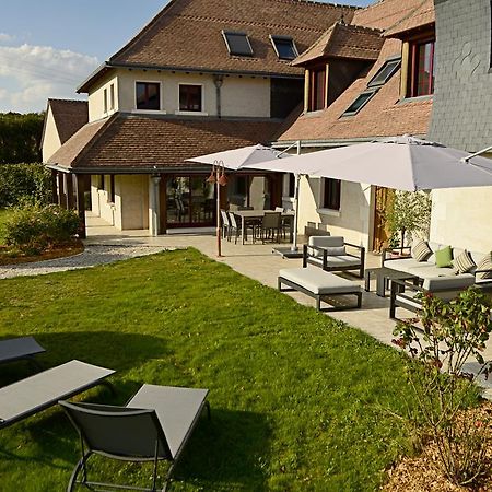 Le Clos Leonard Amboise Exterior photo