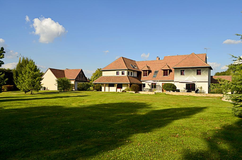 Le Clos Leonard Amboise Exterior photo