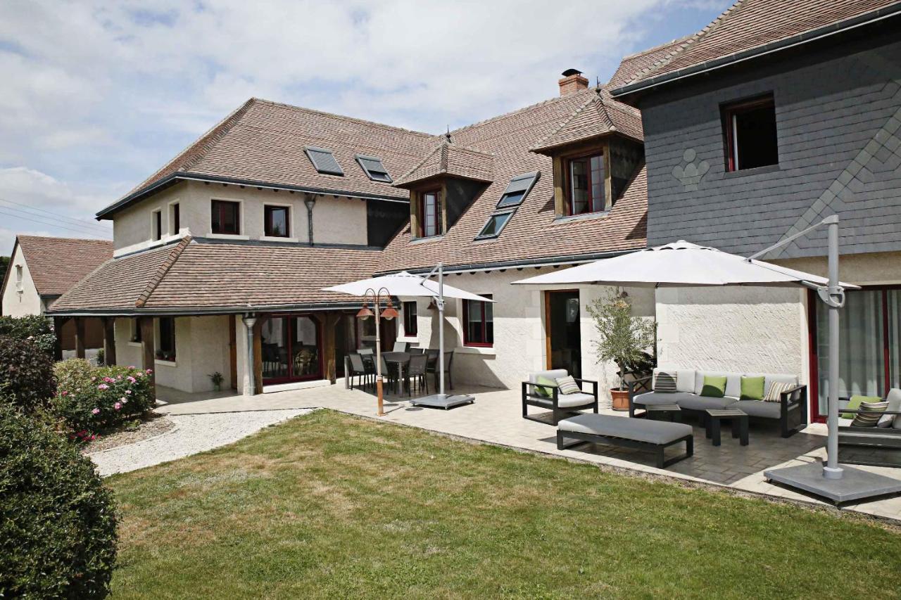 Le Clos Leonard Amboise Exterior photo