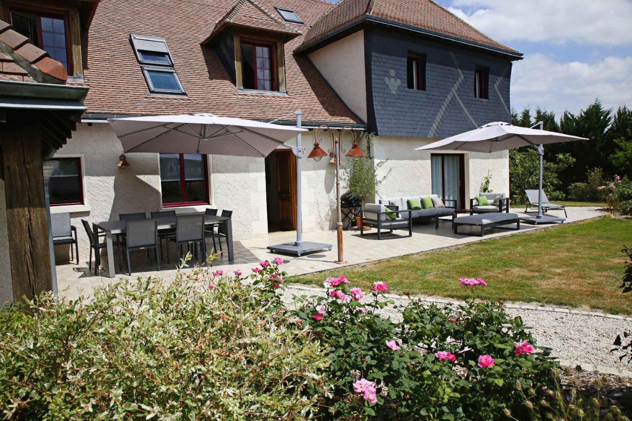Le Clos Leonard Amboise Exterior photo