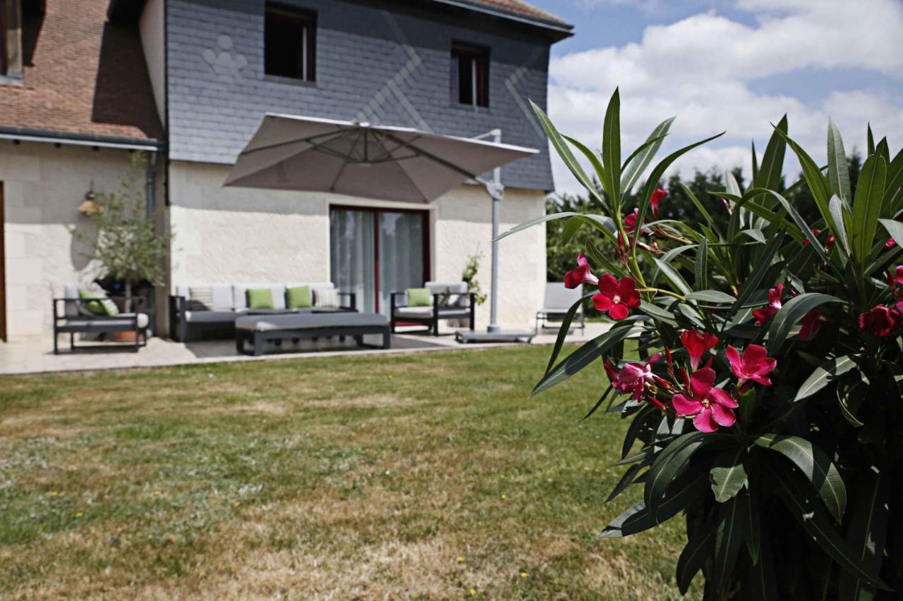 Le Clos Leonard Amboise Exterior photo